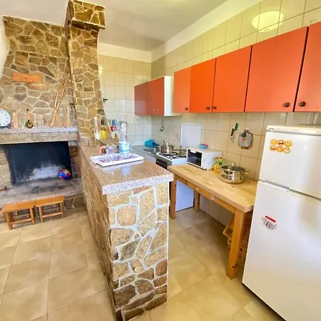 Appartamento Country House In Monte Longu